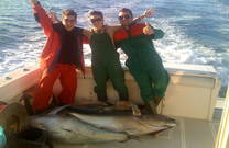 Begeisterte Big Game Fischer