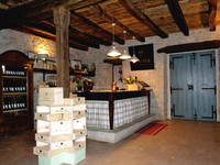 Weingut Kabola - Vinothek-Weinkeller