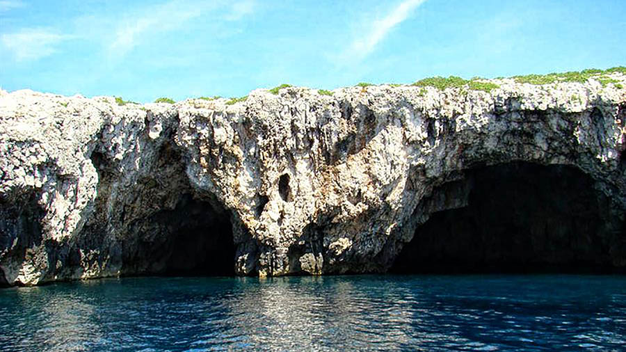 Grüne Grotte, Insel Ravnik