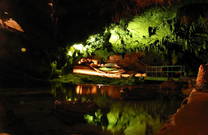 Grotte Vrelo - in der Höhle