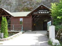 Eingang - Höhle Vrelo