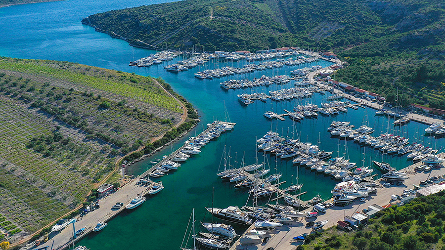 Primosten, Marina Kremik