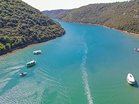 Ausflugsboote, Limski Kanal