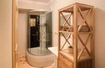 Linden Tree Retreat & Ranch - Badezimmer