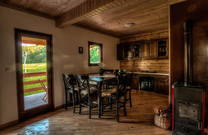 Linden Tree Retreat & Ranch - Chalet Wohnraum