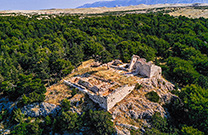 Caska, Ruine Georgskirche