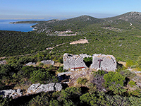 Ruine & Aussichtspunkt Pustograd