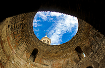 Vestibül, Glockenturm