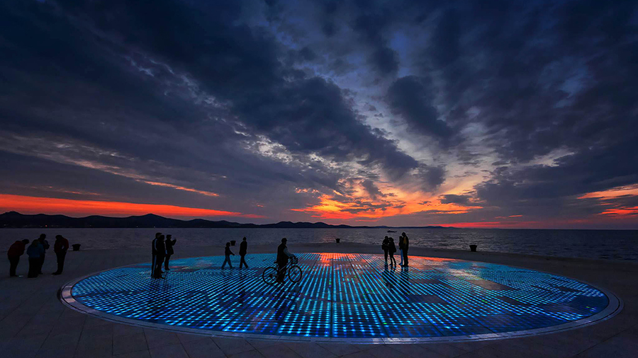 Platz Gruß an die Sonne