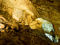 Brtonigla, Höhle Mramornica