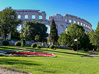 Park unterhalb der Arena