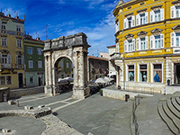 Triumphbogen der Sergier