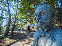 Stadtpark Komrčar / Gradski park Komrčar