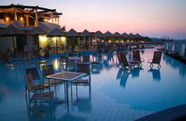 Solaris Beach Club Palma bei Nacht