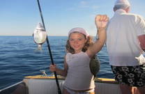 Abyss Fishing Rovinj - Kind angelt Fisch