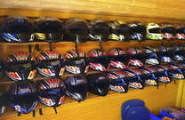 Green Garden Entertainment Center Pula - Schutzhelme