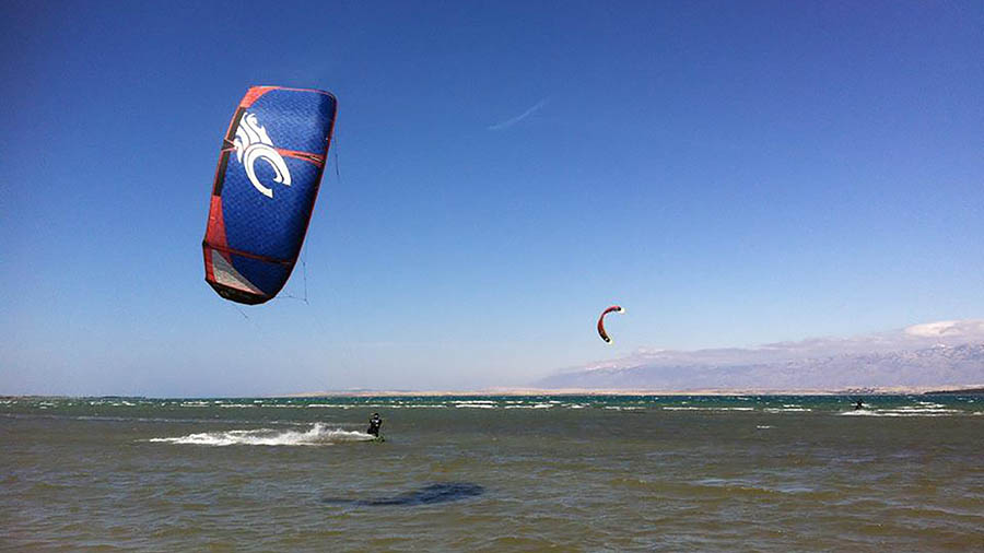 Kite- & Windsurfcenter Surfmania