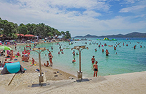 Soline Strand, Duschen