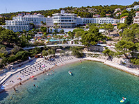 Strand Vela am Hotel Amfora