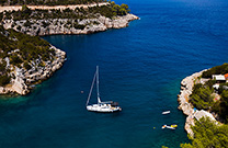 Segelboot, Mala Stiniva