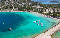 Badebucht Podvrske mit Aquapark