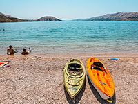 Strand Plat, Zuvoici