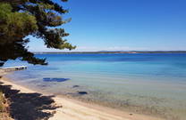 Schattenplatz - Strand Sovinje