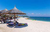 Sonnenschirme, Strand Ritam