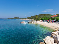 Strand Pavlesina, Ugljan