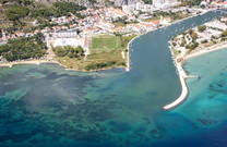 Cetina und der Velika Plaza Omis