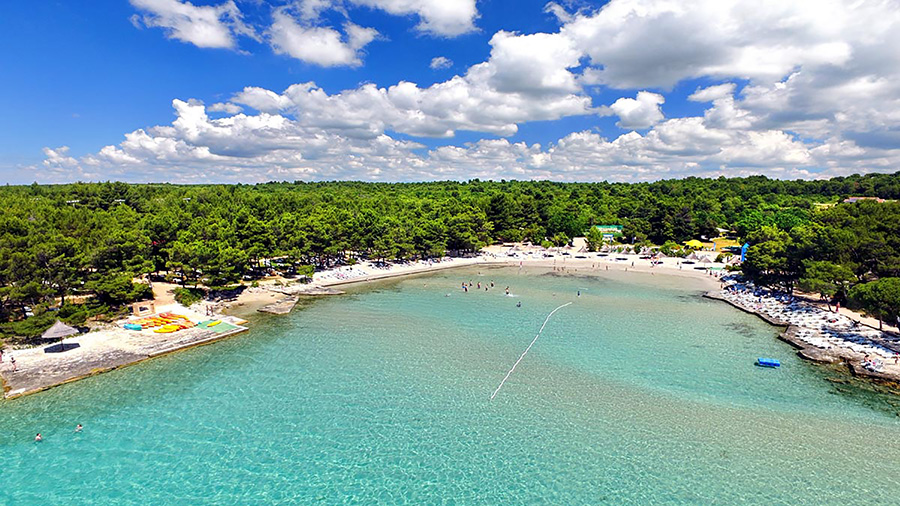Strand Buzakovina in Pakostane