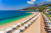 Podgora, Strand Center