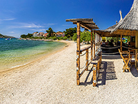 Grebastica, Strand Dumići