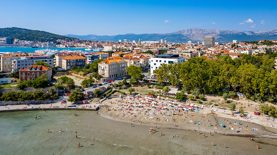 Strand Bacvice in Split