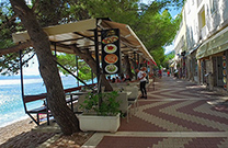 Promenade, Lucica Strand