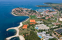 Luftaufnahme Novigrad, Meer und Strände