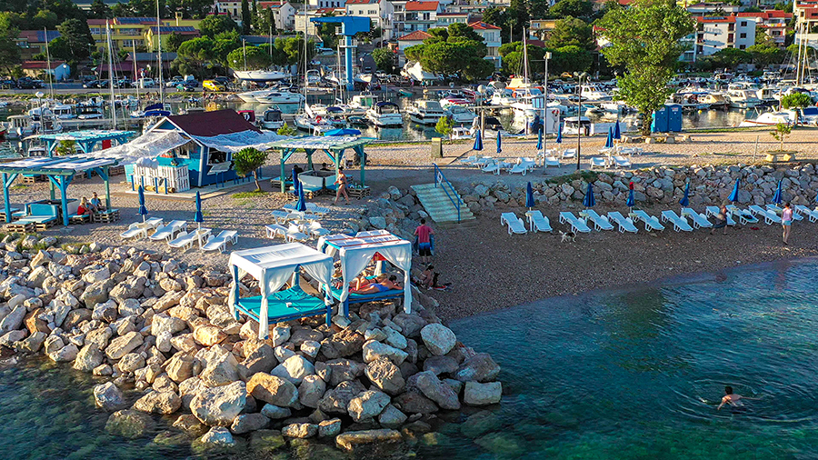 Monty`s Dog Beach & Bar, Crikvenica