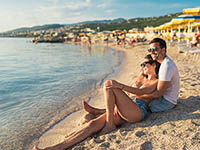 Strand Poli Mora, Selce