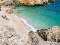 Strand Mali Bok bei Orlec