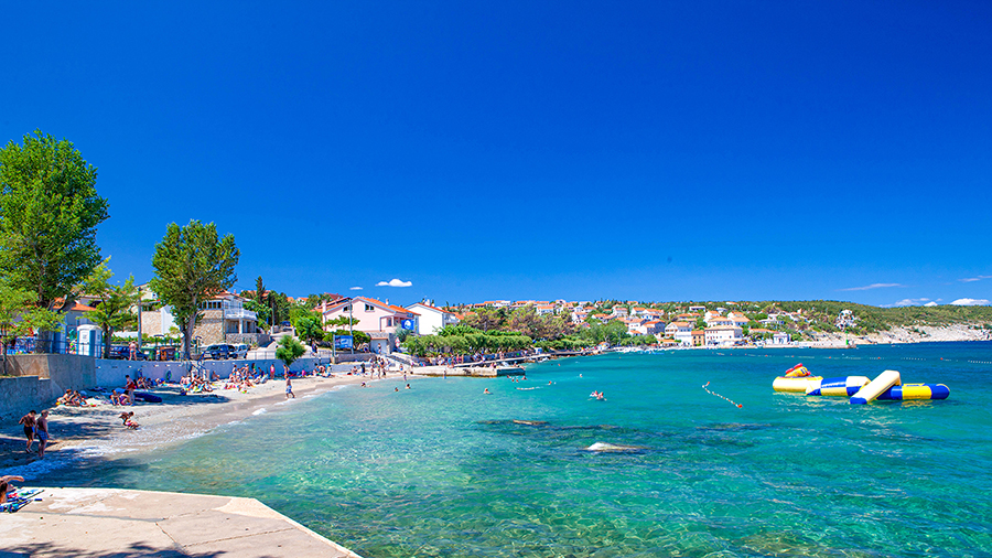 Sandstrand Pecine, Silo