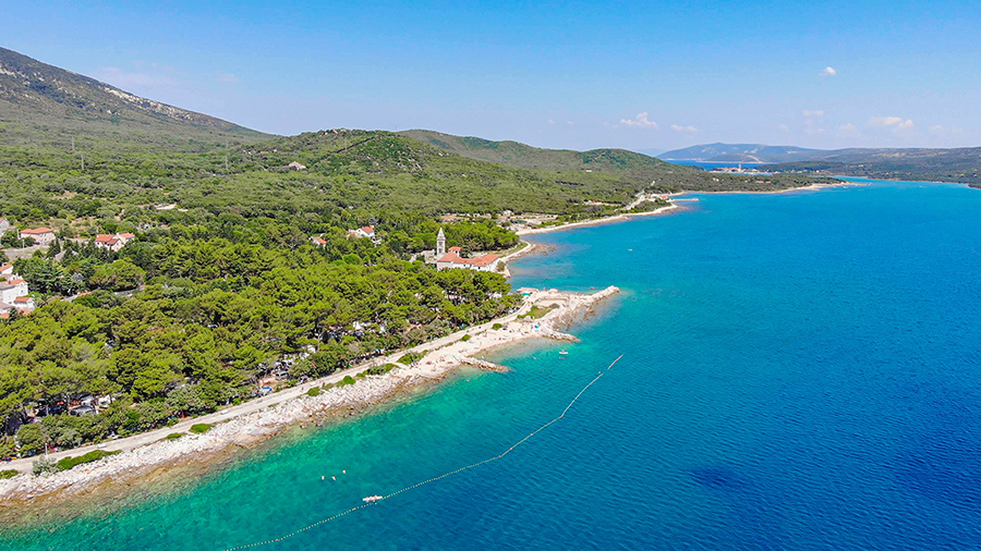 Strand Rapoća, Nerezine