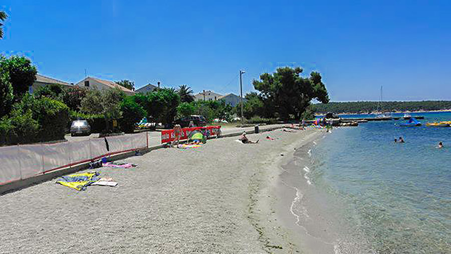 Barbat - Strand Grci