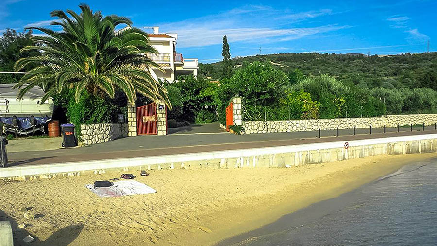 Barbat - Strand Vodenca