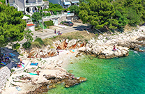 Novi Vinodolski, Strand Riva - Bribirska obala