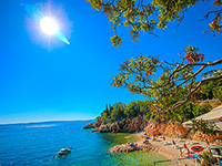 Strände an der Riviera Novi Vinodolski