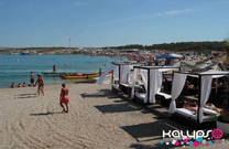 Sonnenpavillions direkt am Meer