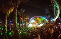 Noa Beach Club Party