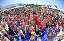 After Beach Party, Aquarius