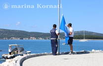 Biograd Boat Show - blaue Flagge