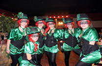 Winterkarneval - maskierte Gruppen